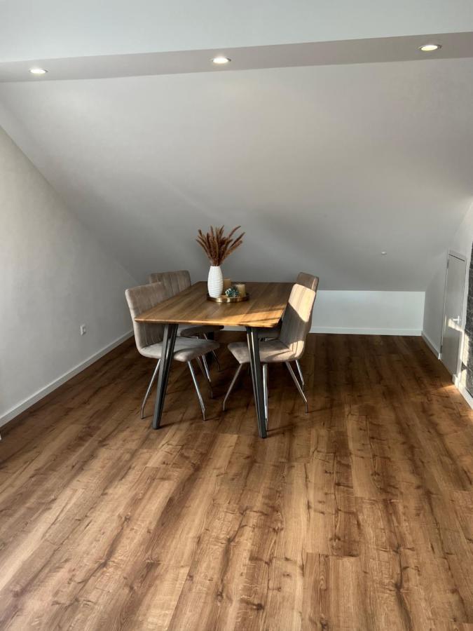 Ferienwohnung Lidu-Jene Eislingen Εξωτερικό φωτογραφία